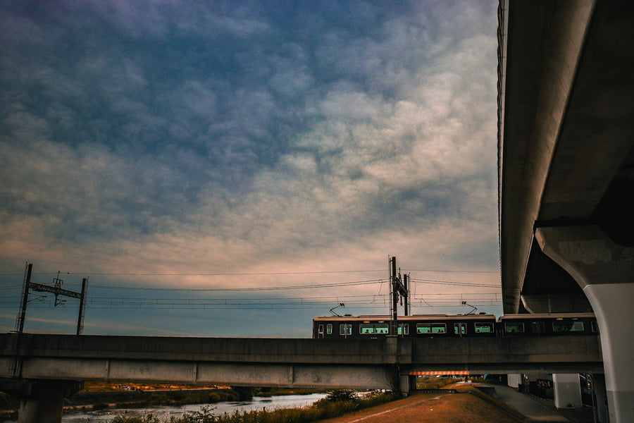 Sunset Hankyu Railway Single Pantagraph