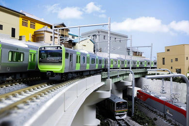 Kato 10-1468S E235 Yamanote Line Basic Set (4 Cars)  N Scale