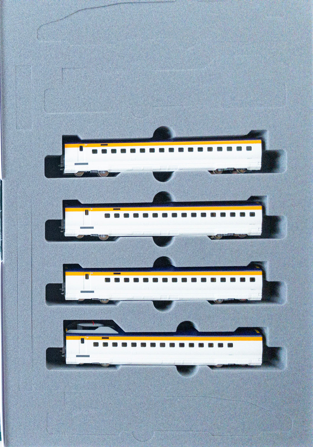 Kato 10-2052 E8 Series Yamagata Shinkansen 