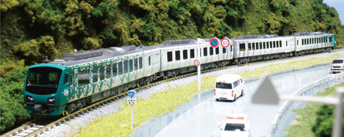 Kato 10-2073 HB-E300 Series “Resort Shirakami” 4-Car Set N Scale