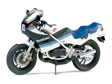 Tamiya 14024 1/12 Suzuki RG250Γ Motorcycle Series 24 Plastic Model