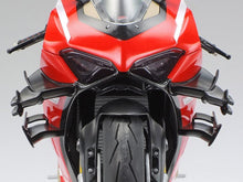 Tamiya 14129 Motorcycle Series 1/12 Ducati Superleggera V4 Plastic Model