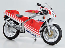 Aoshima 1/12 The Motor Cycle Series MC18 1988 HONDA NSR250R Plastic Model