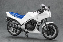 Hasegawa 1:12 MOTORBIKE SERIES Honda VT250F MC08 1984 Plastic Model