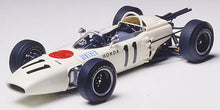 Tamiya 20043 Honda RA272 1965 Mexico Winner 1/20 Grand Prix Collection No.43